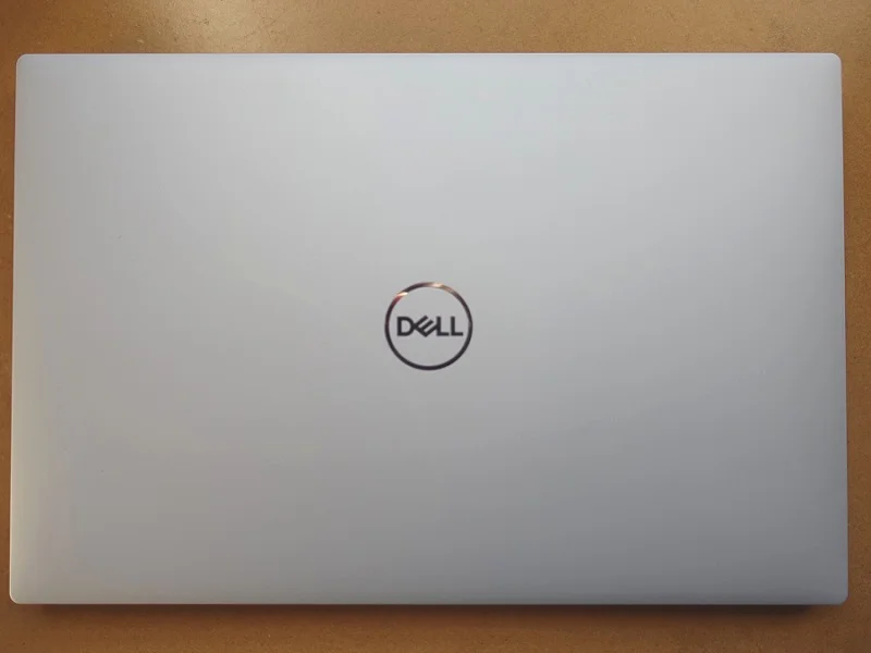 デルXPS13 9300の天板